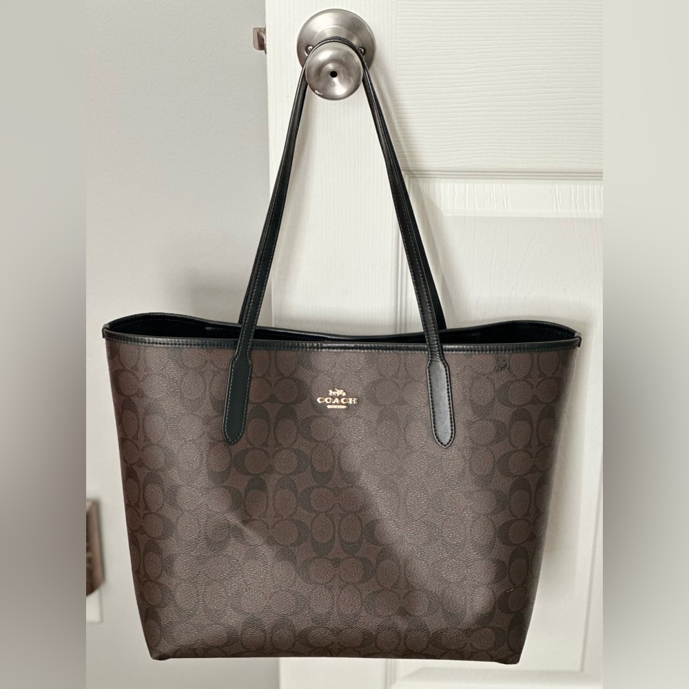 Coach Tote